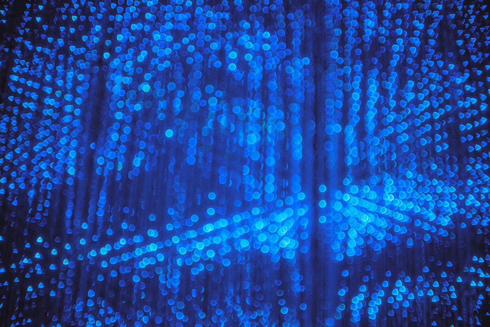 AI Spending, Oil Shocks, and Rate Uncertainty Are Driving Market Volatility